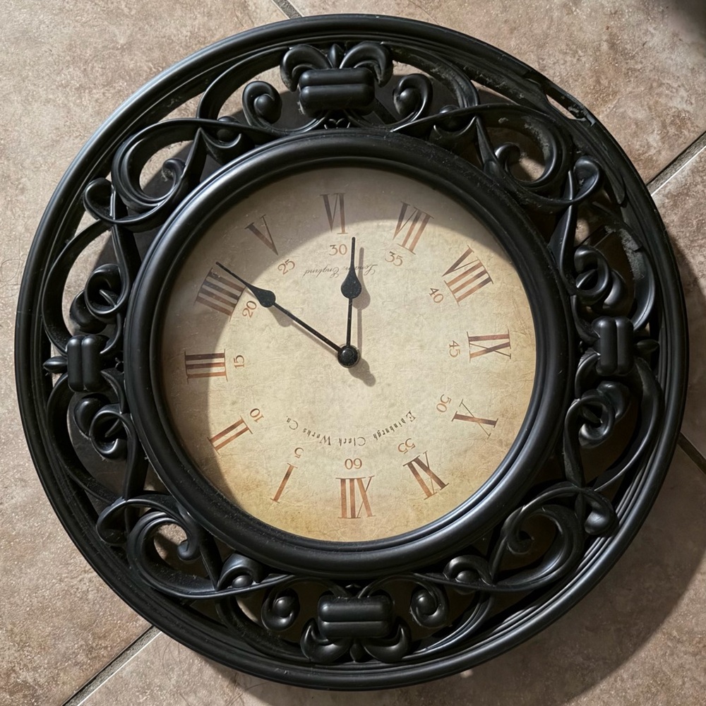 Vintage Black Ornate Wall Clock